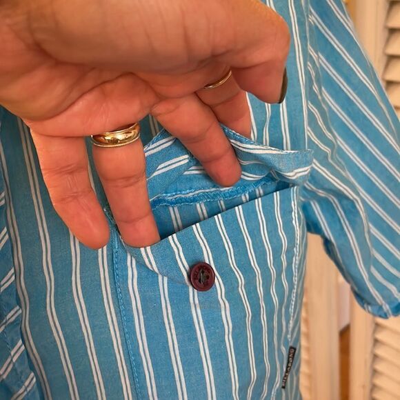 BILLABONG Blouses 👚  - Picture 3 of 13